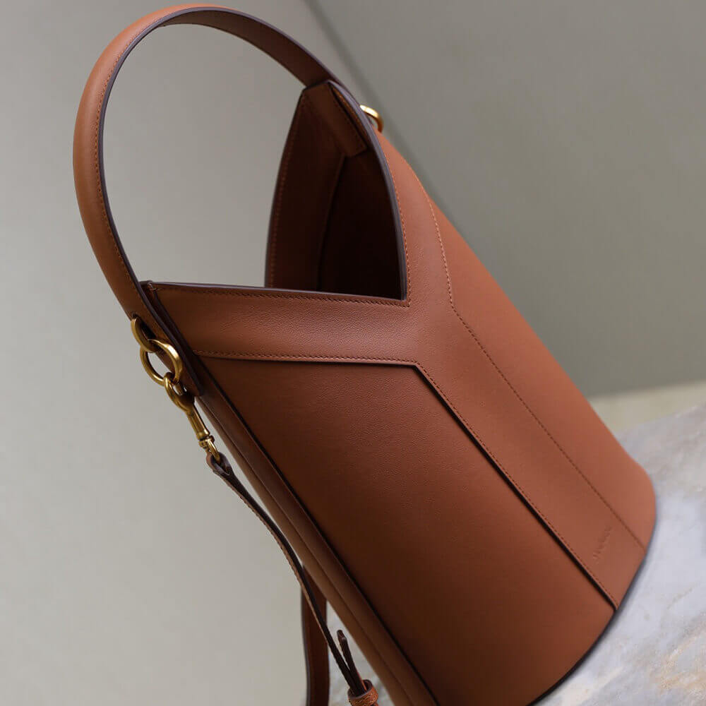 YSL Y top-handle bucket in leather(HIGH-END GRADE) - Top Club