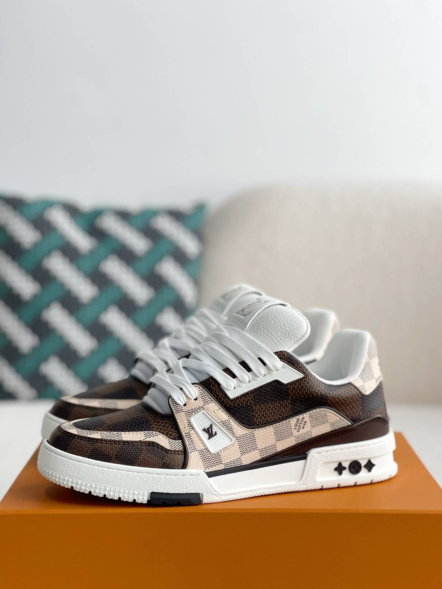 Louis Vuitton LV Trainer #54 Damier Ebene Multi Sneaker - Sneaker Replica Workshop