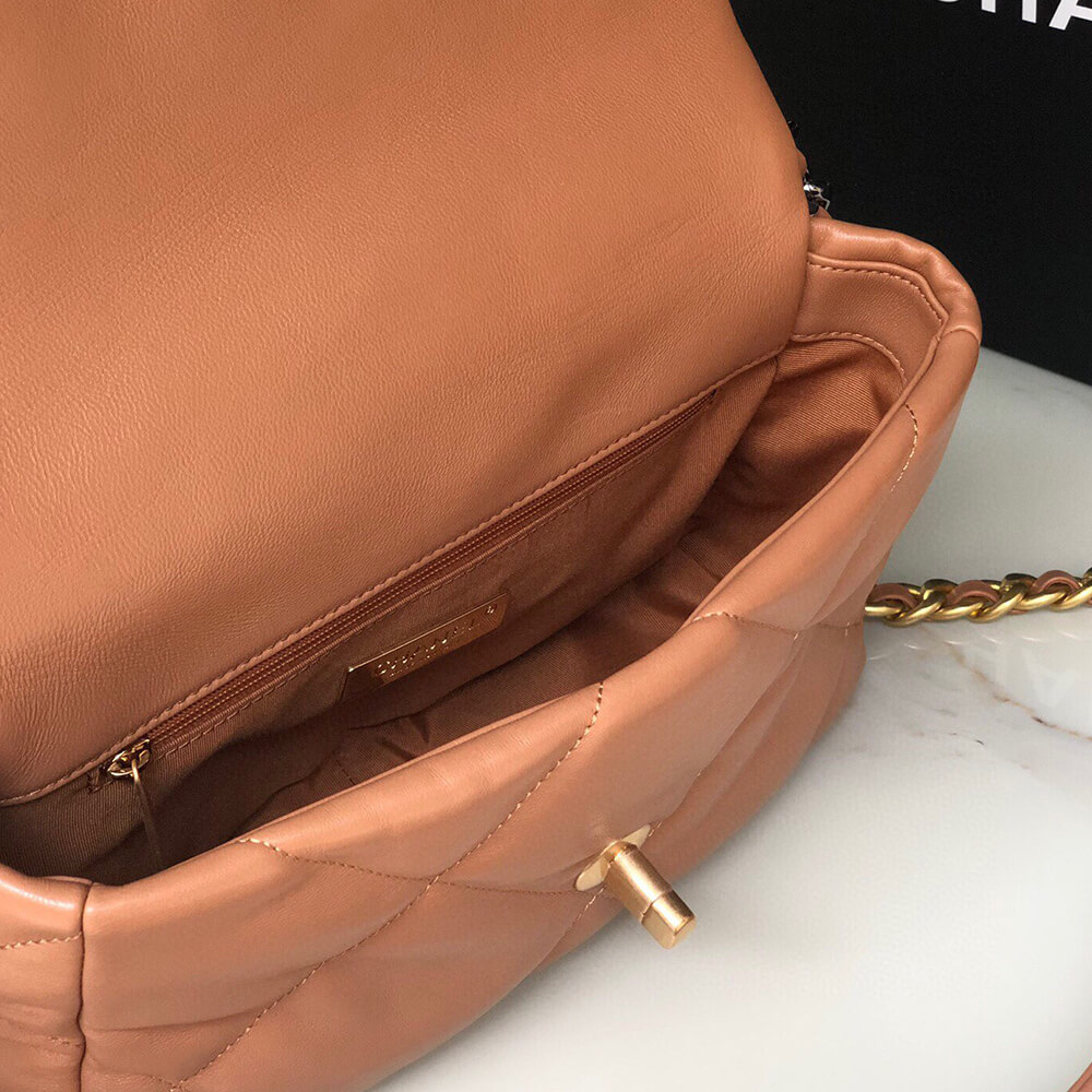 CHANEL 19 Handbag - Top Club