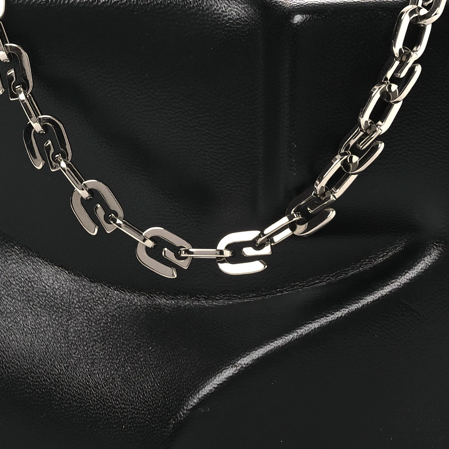 Calfskin G Chain Clutch Black - Top Club