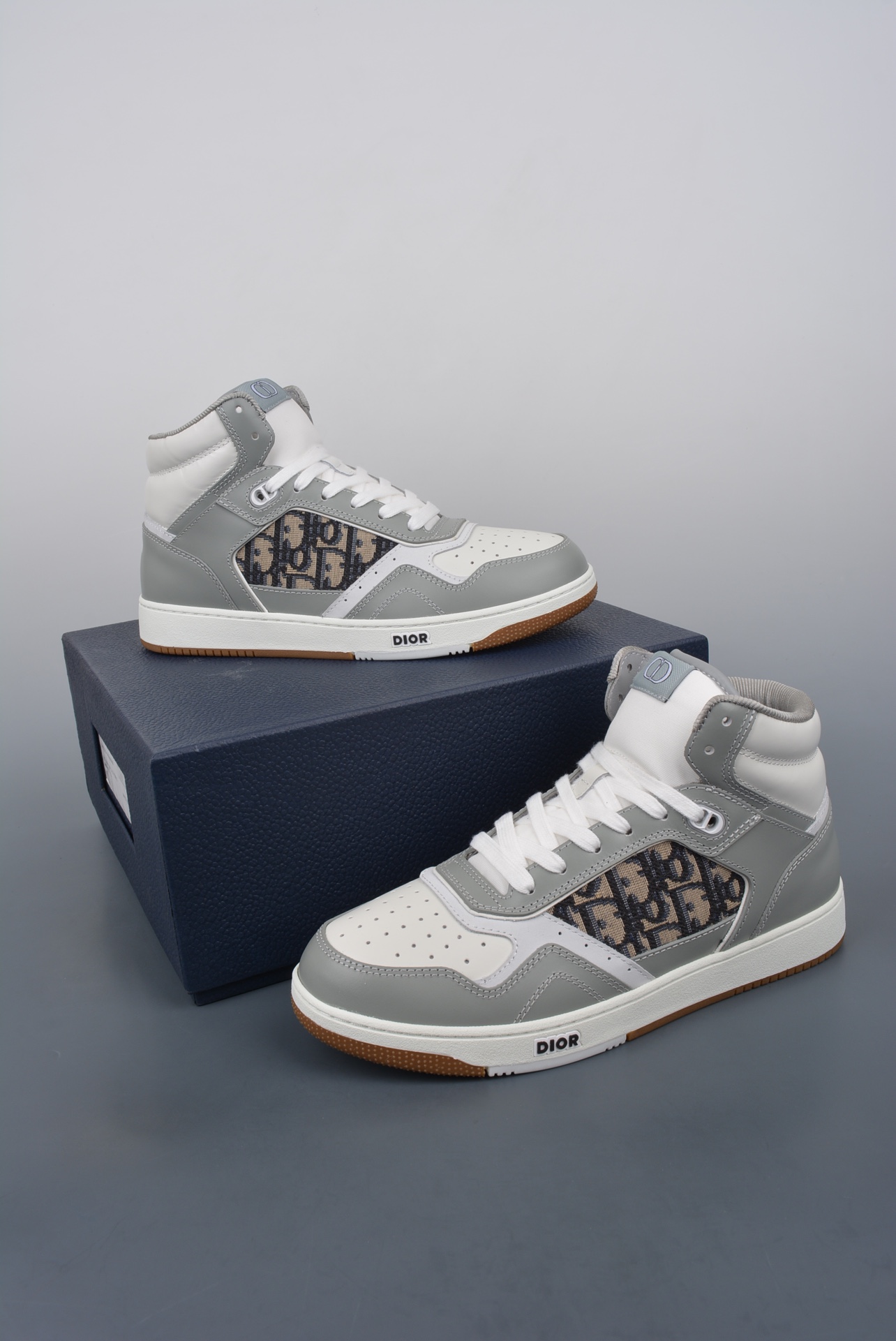 Dior B27 Sneakers High-Top Gray (AAA High Quality Version) - Sneaker Replica Workshop
