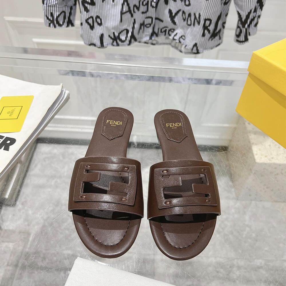 Fendi Baguette Slides - Top Club
