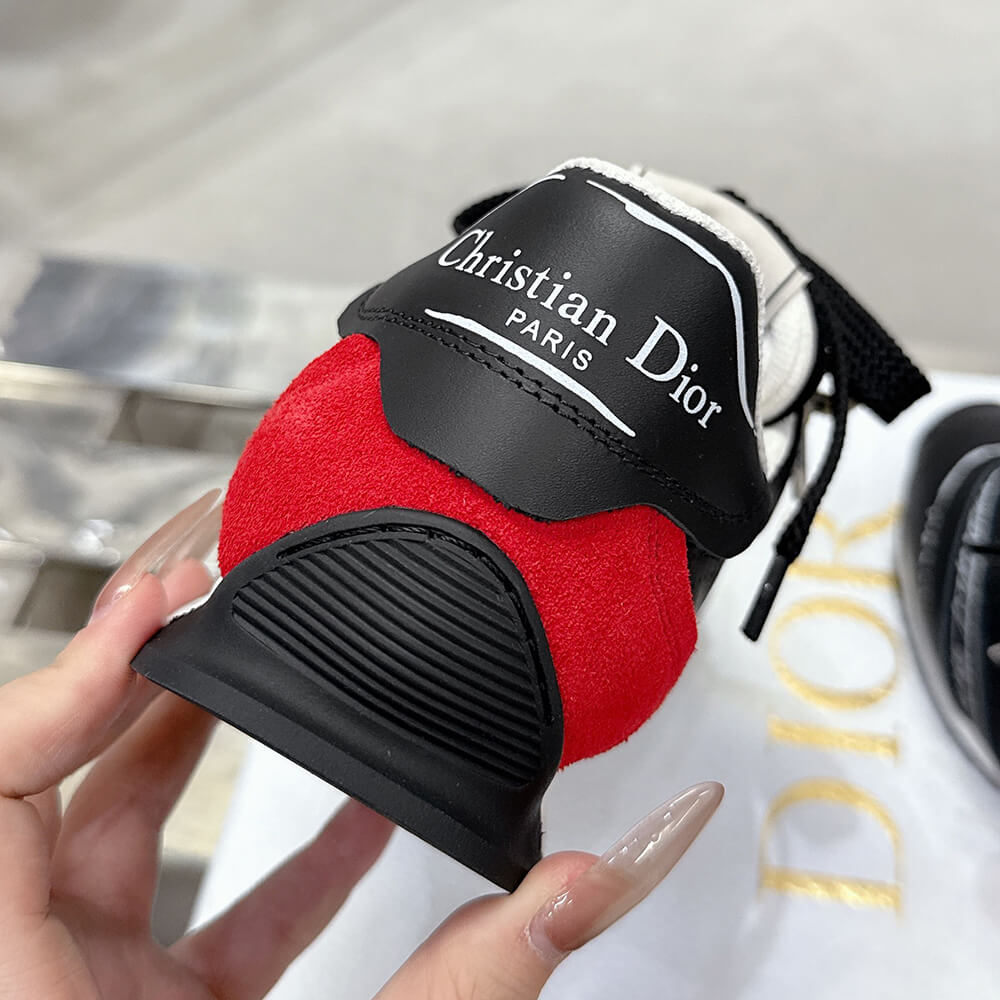 DIOR  D-Sketch Sneaker - Top Club