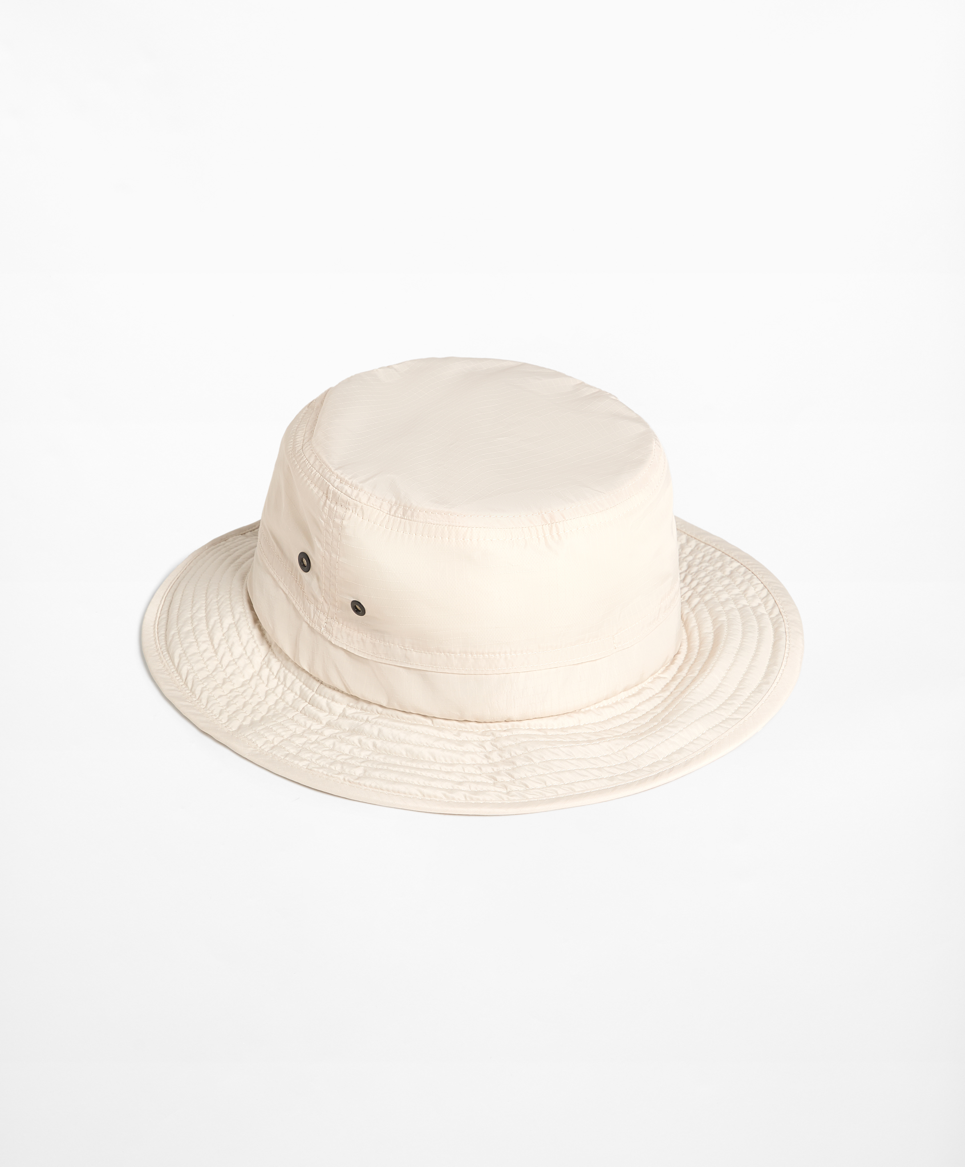 OYSHO Ultra light hat