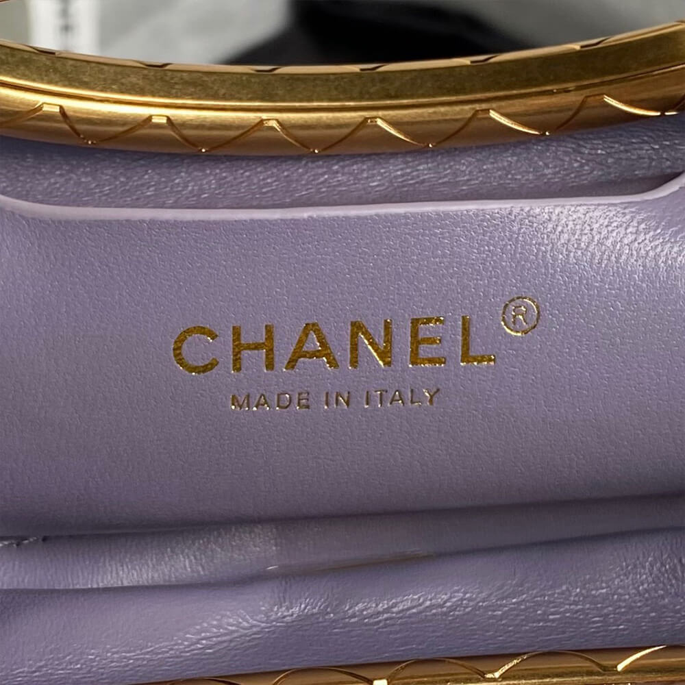 CHANEL Clutch - Top Club