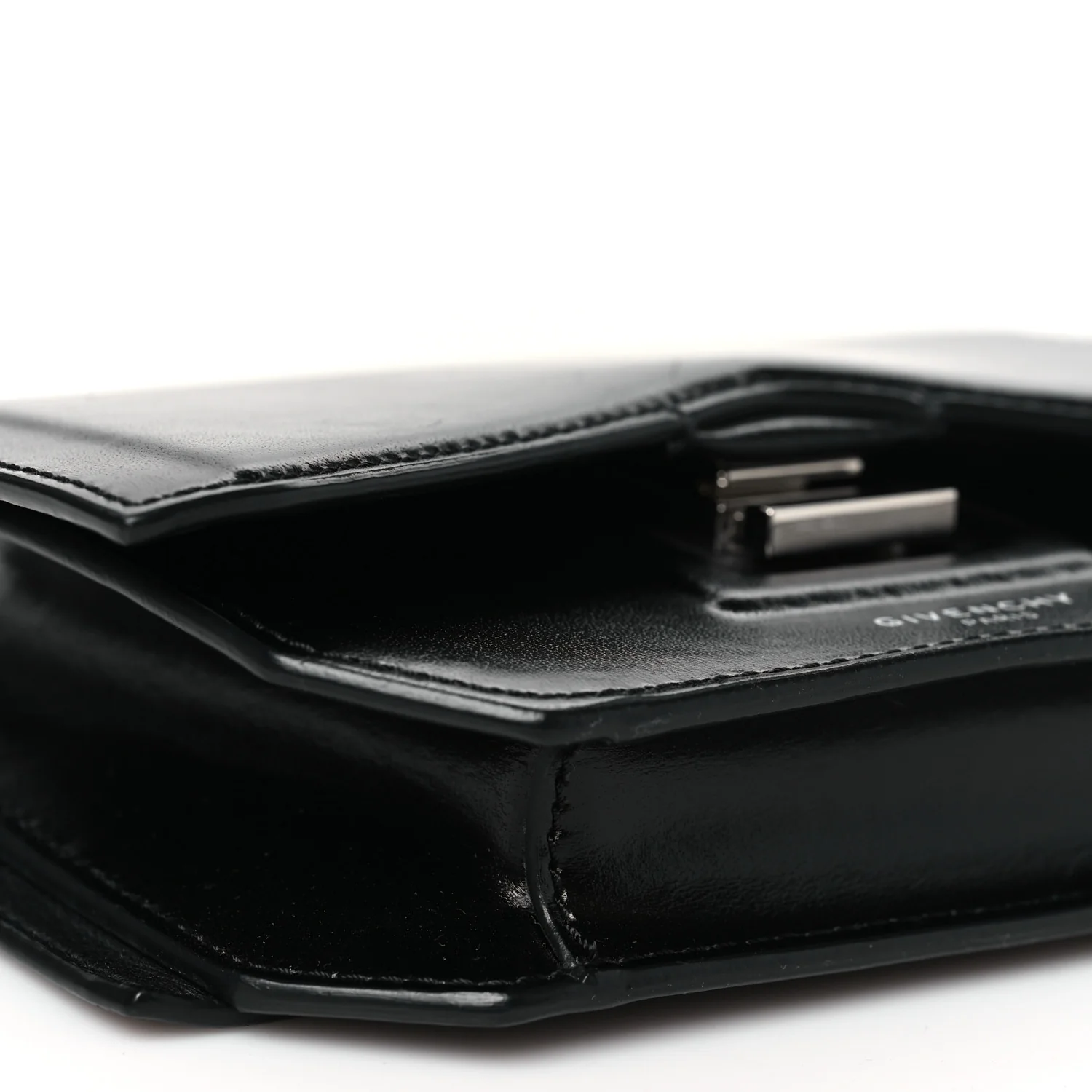 Calfskin Bow Cut Chain Wallet Black - Top Club