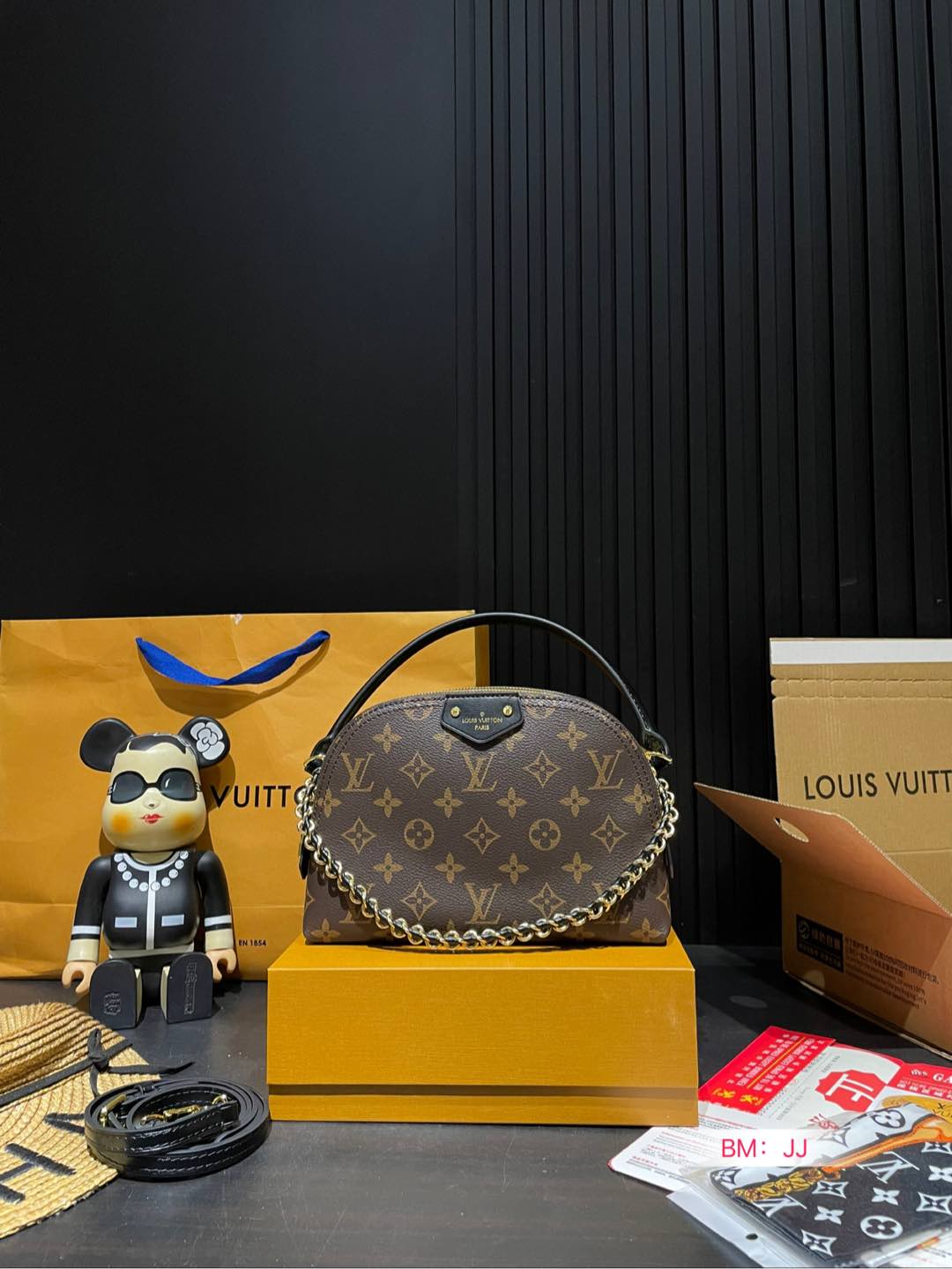 Louis new arrival bb bag size: 24*15 cm - Top Club