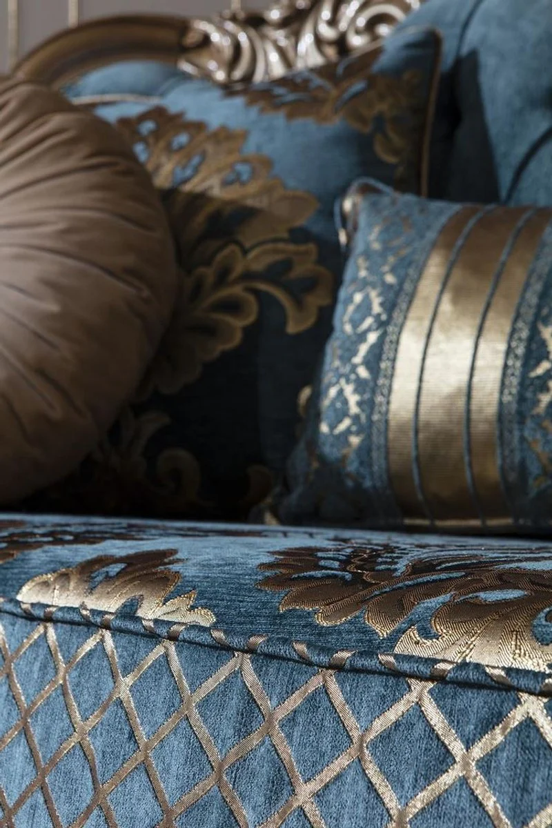 Luxury Baroque sofa blue / gold 260 x 90 x H. 125 cm - Magnificent living room sofa with elegant pattern and decorative pillows - Baroque furniture