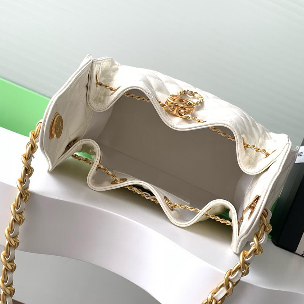 CHANEL 25 Small Handbag(high-end grade) - Top Club