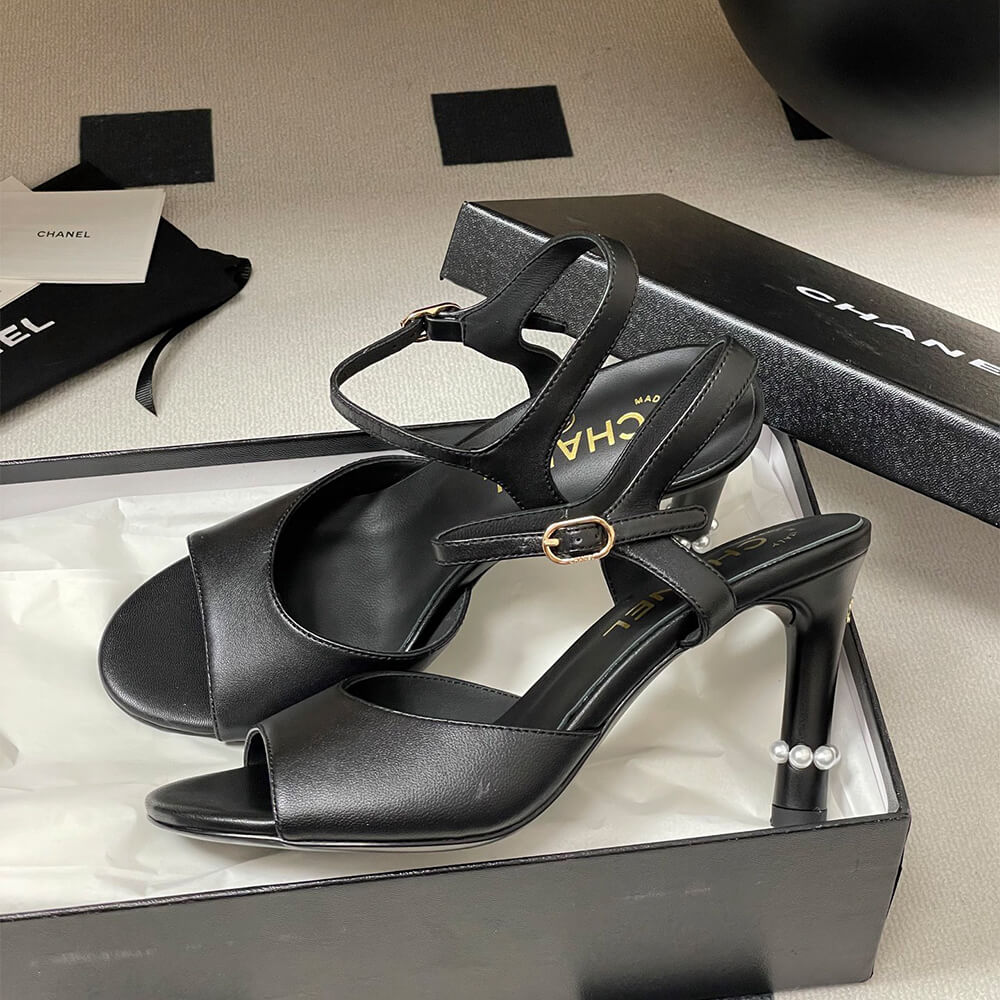 CHANEL Sandals - Top Club