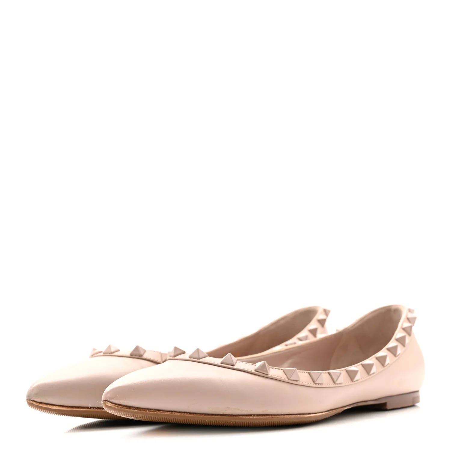 Calfskin Lacquered Monochrome Rockstud Ballerina Flats 38 Poudre - Top Club