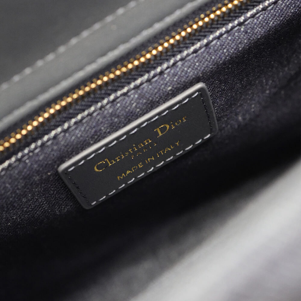 Medium Lady Dior Bag - Top Club