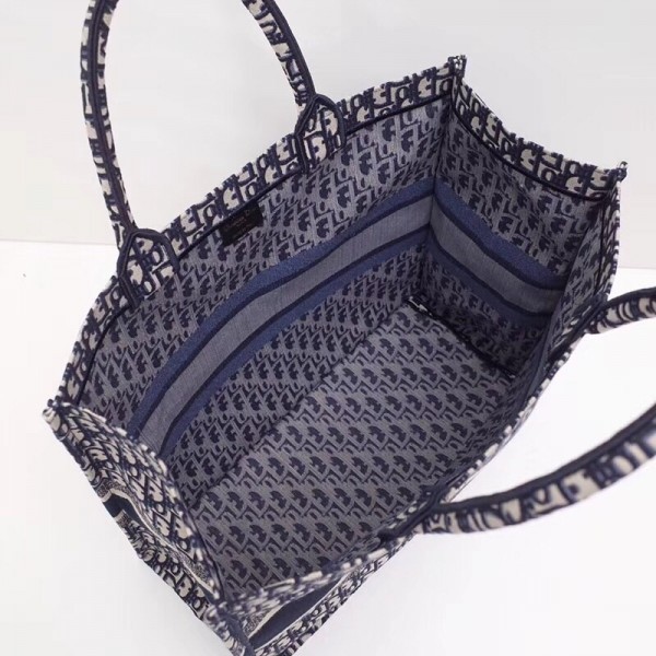 D Book Tote Bag In Blue Oblique Canvas - Top Club