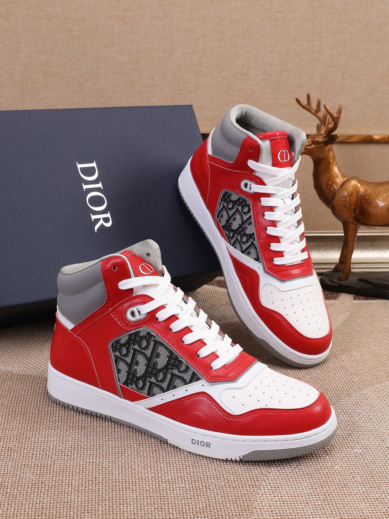 Dior Men's High Top Sneakers with Oblique Pattern and Adjustable Strap - Sneaker Replica Workshop