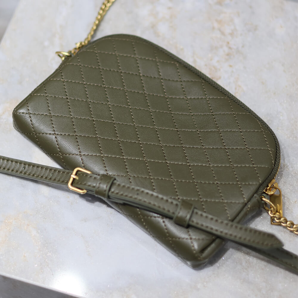 YSL Gaby zipped pouch in quilted lambskin - Top Club