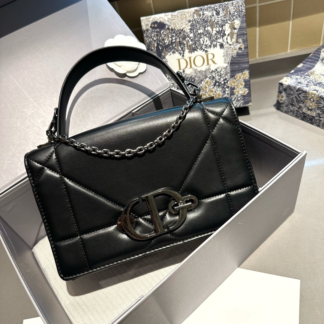 D new arrival MONTAIGNE bag size: 24 cm - Top Club