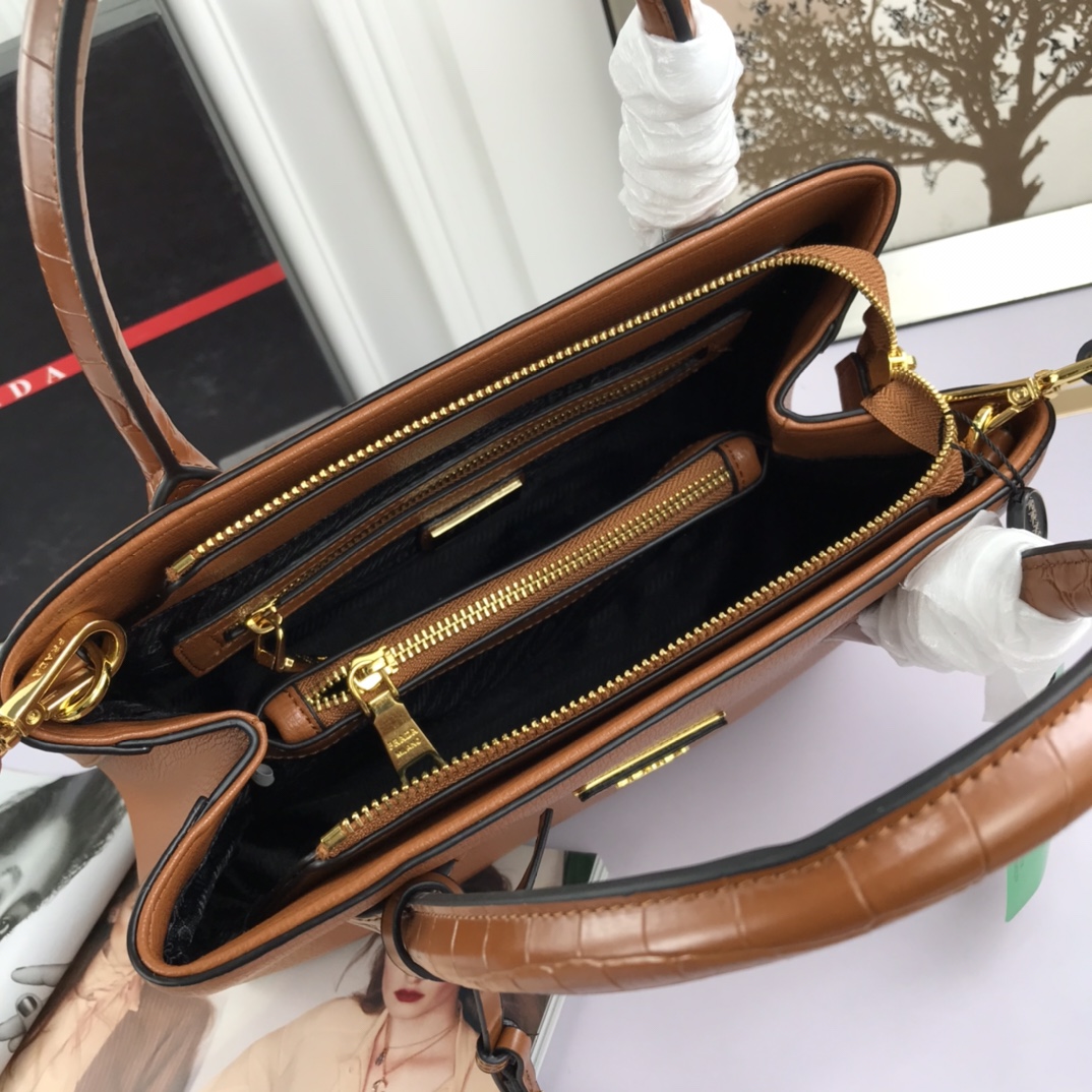 Pra new arrival bag 66153  size: 30*24*14 cm - Top Club