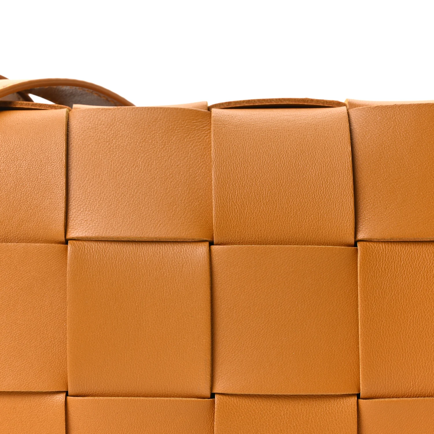 Lambskin Maxi Intrecciato Small Cassette Crossbody Bag Clay - Top Club