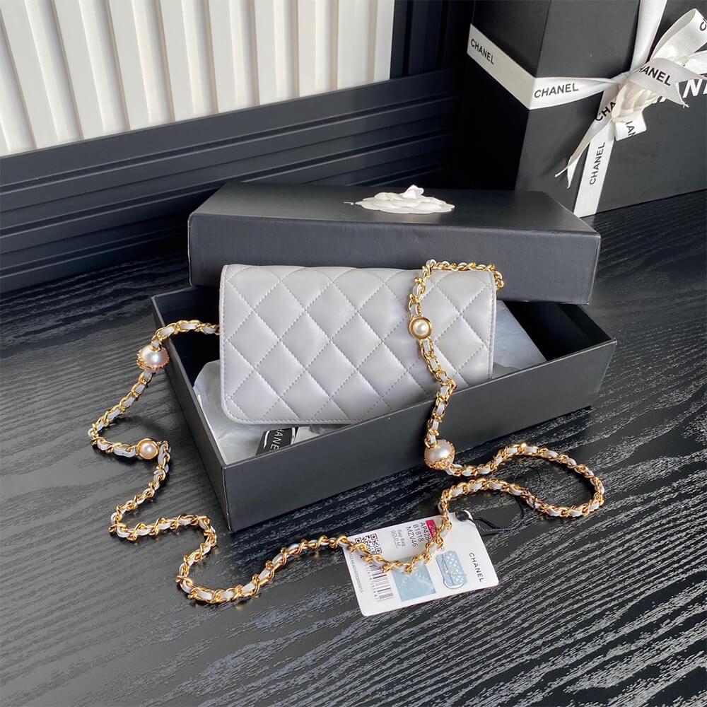 CHANEL Flap Phone Holder with Chain(HIGH-END GRADE) - Top Club
