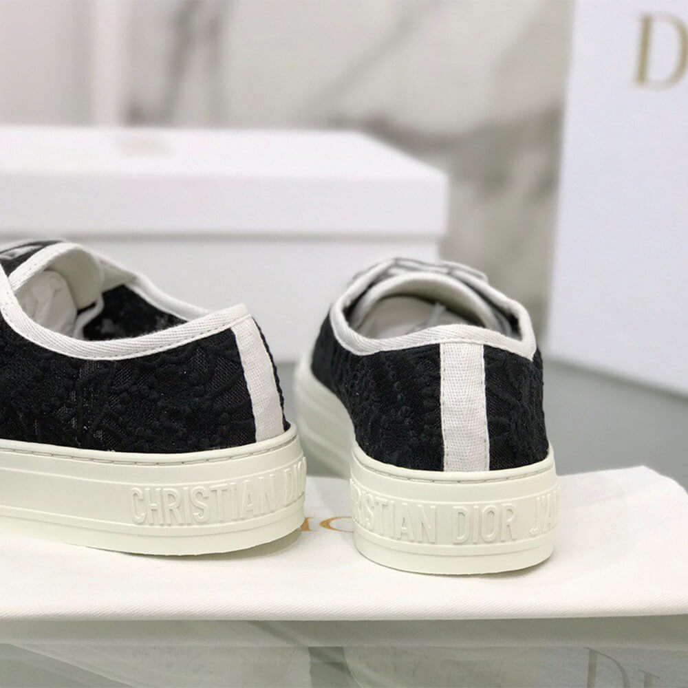 WALK N DIOR SNEAKER - Top Club