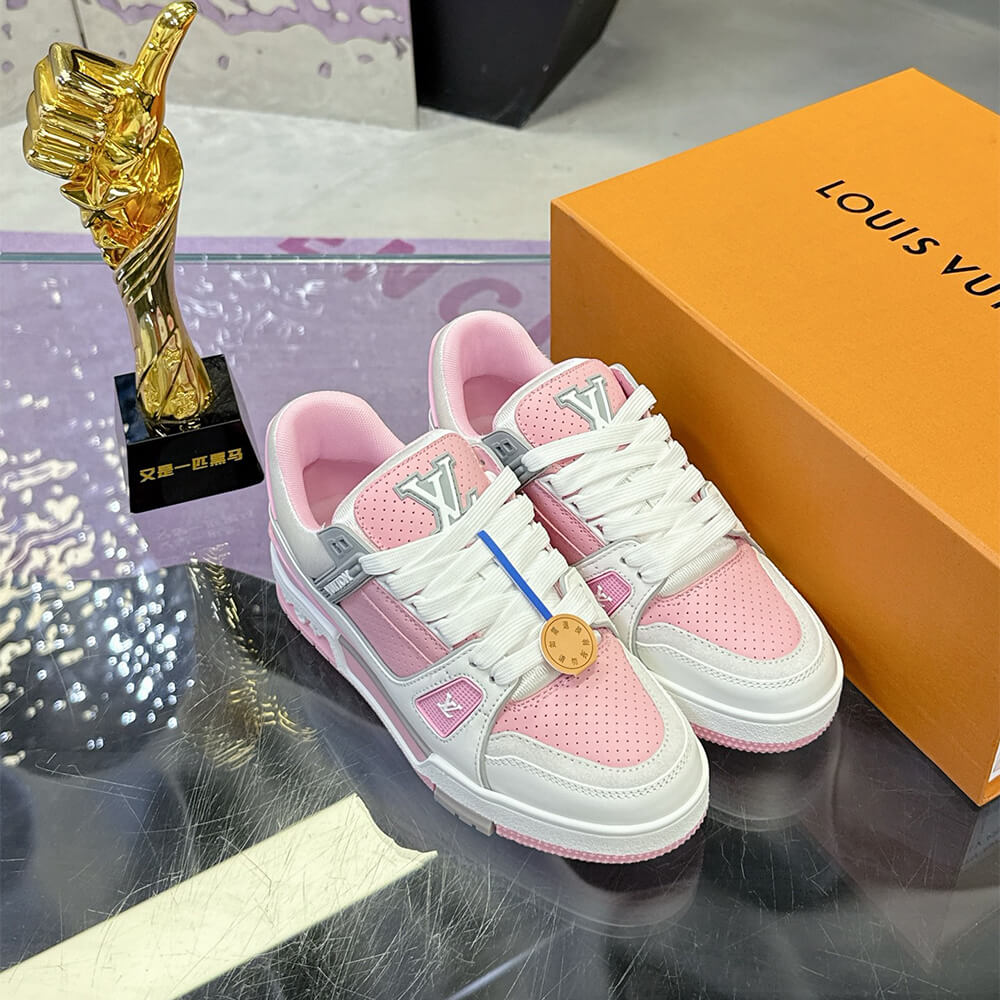 LV Trainer Sneaker - Top Club