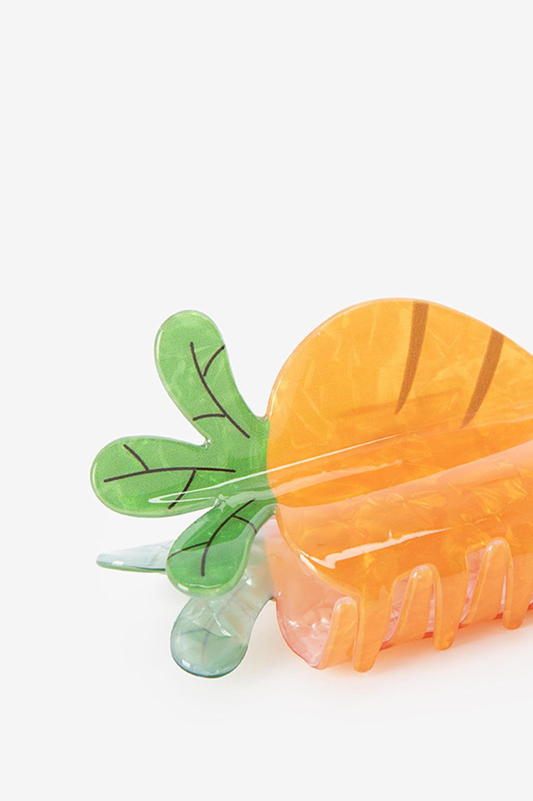 Oranje haarklem wortel