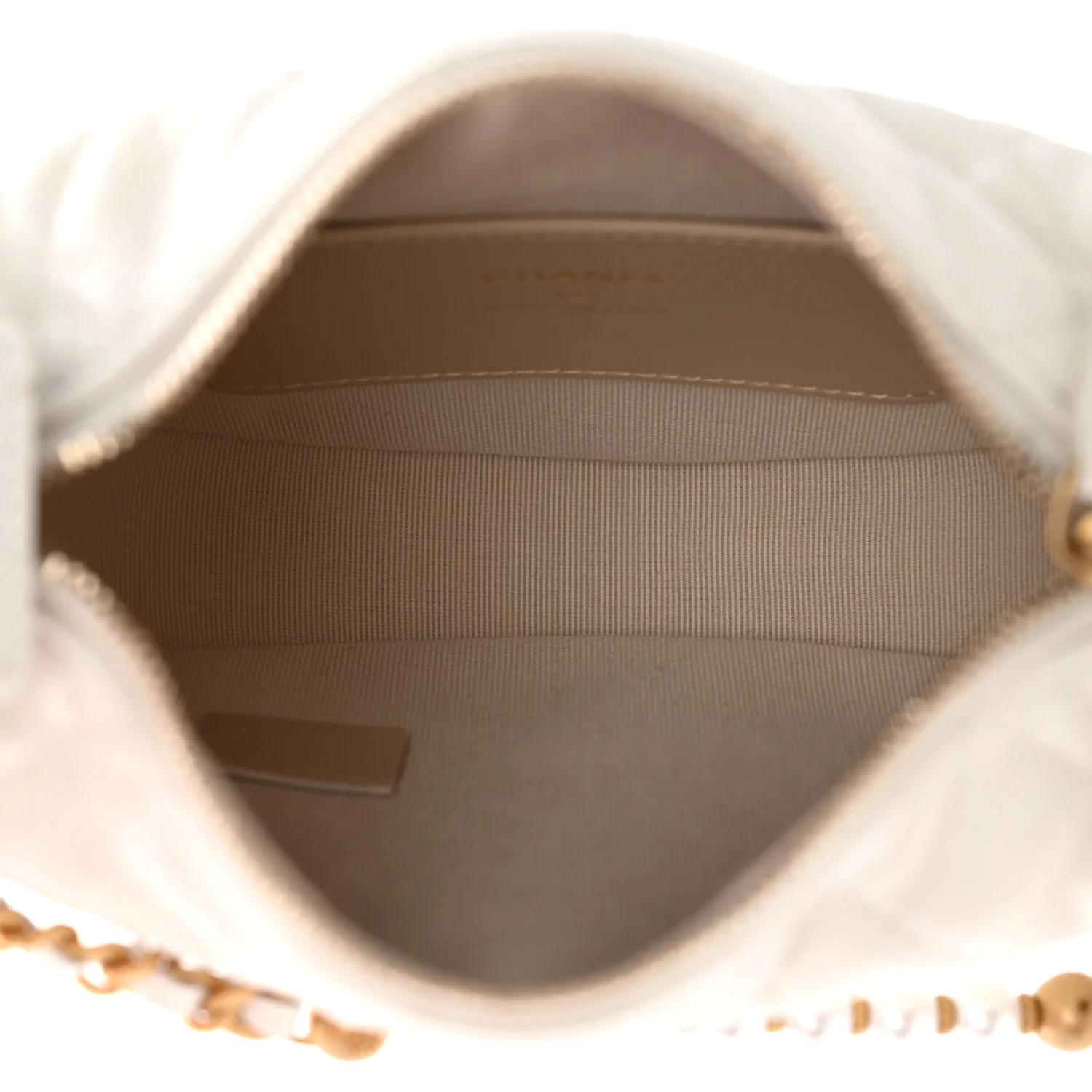 Caviar Quilted Pearl Chain Pouch Hobo White - Top Club