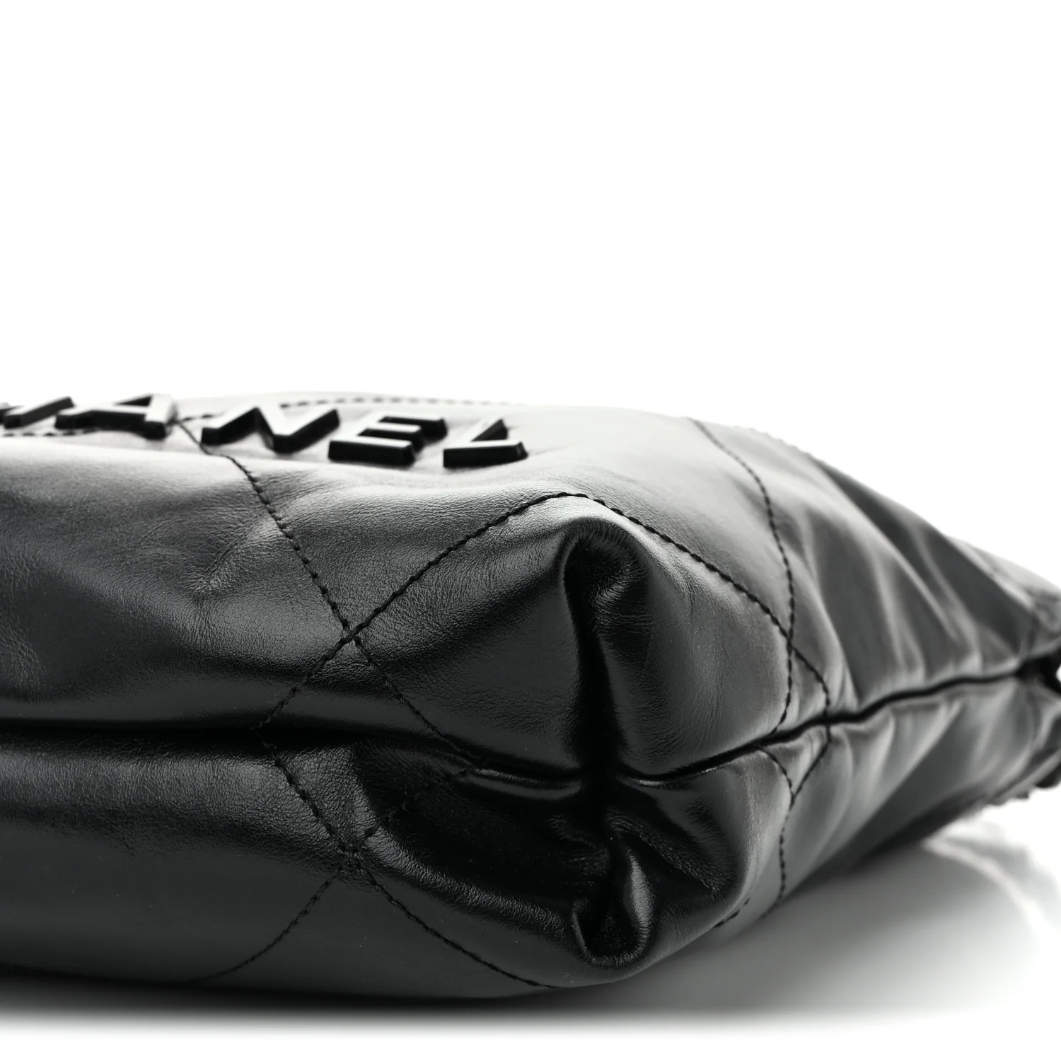 Shiny Calfskin Quilted Mini Chanel 22 So Black - Top Club