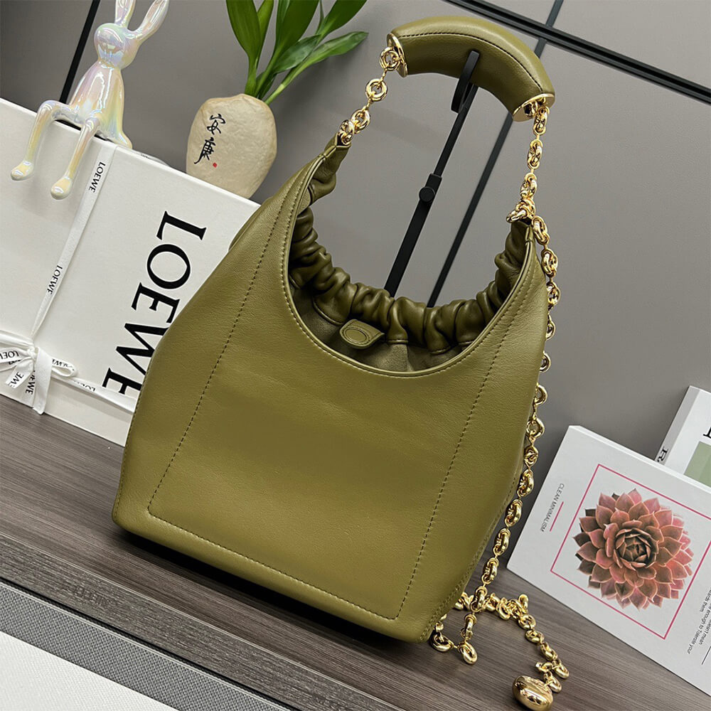 Loewe Small Squeeze bag in nappa lambskin - Top Club