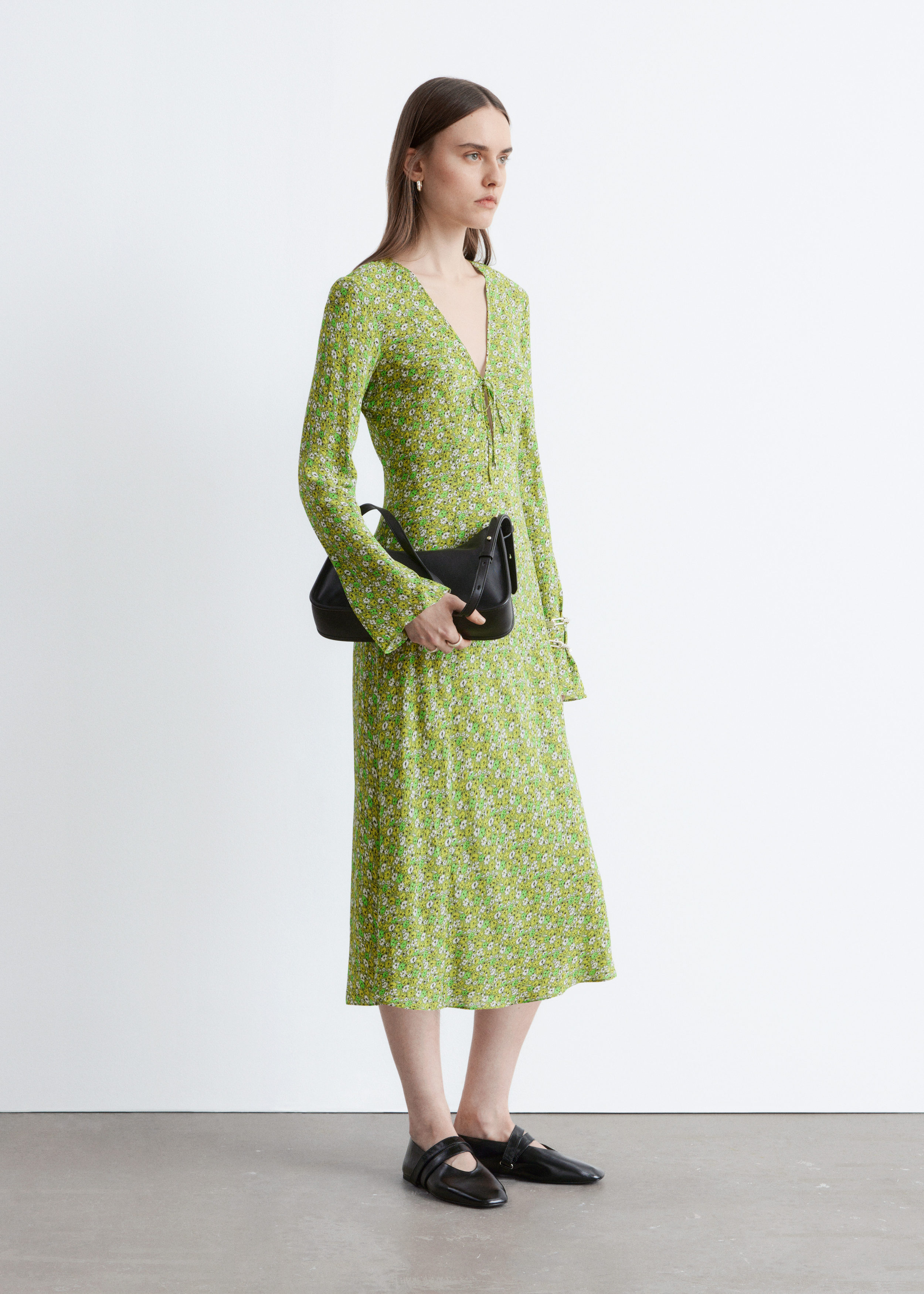 & Other Stories FLORAL V-NECK MIDI DRESS