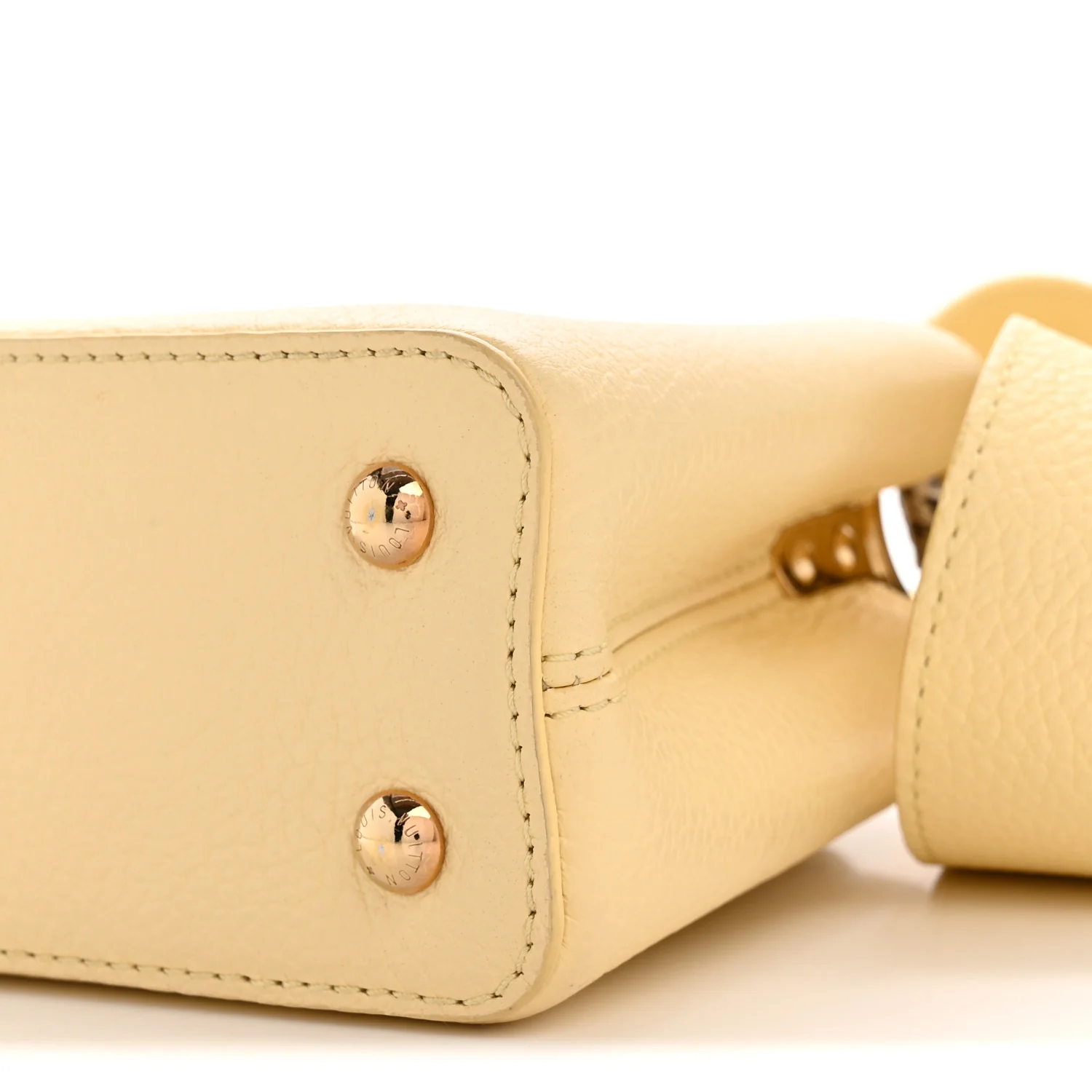 Taurillon Snakeskin Mini Capucines Banane - Top Club