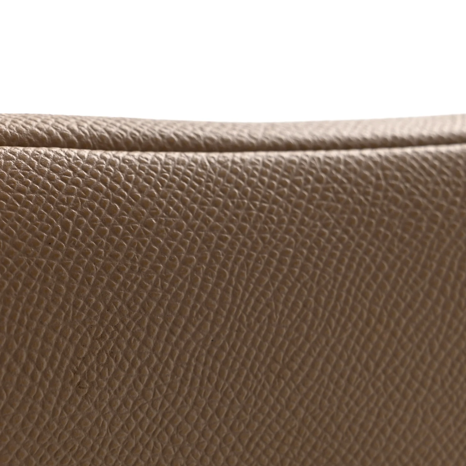 Grained Calfskin Saddle Bag With Strap Taupe - Top Club
