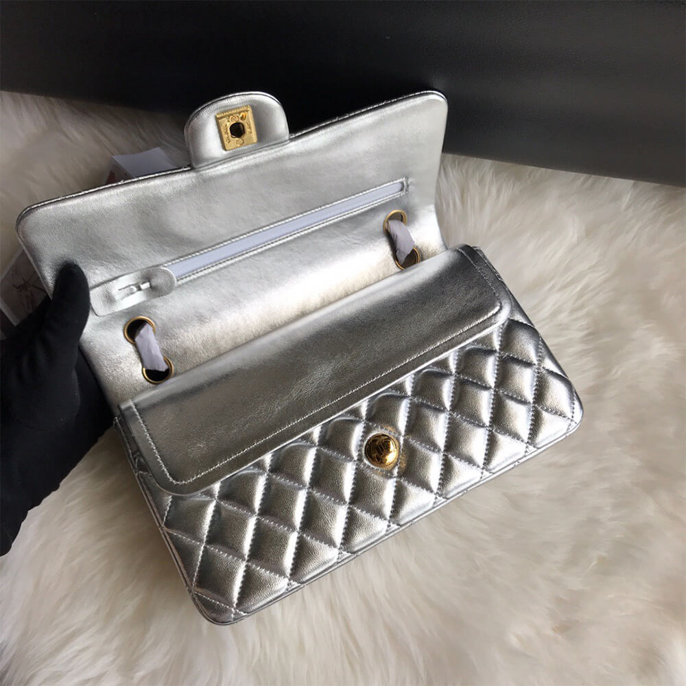 CHANEL Classic Flap Medium(High-end Grade) - Top Club