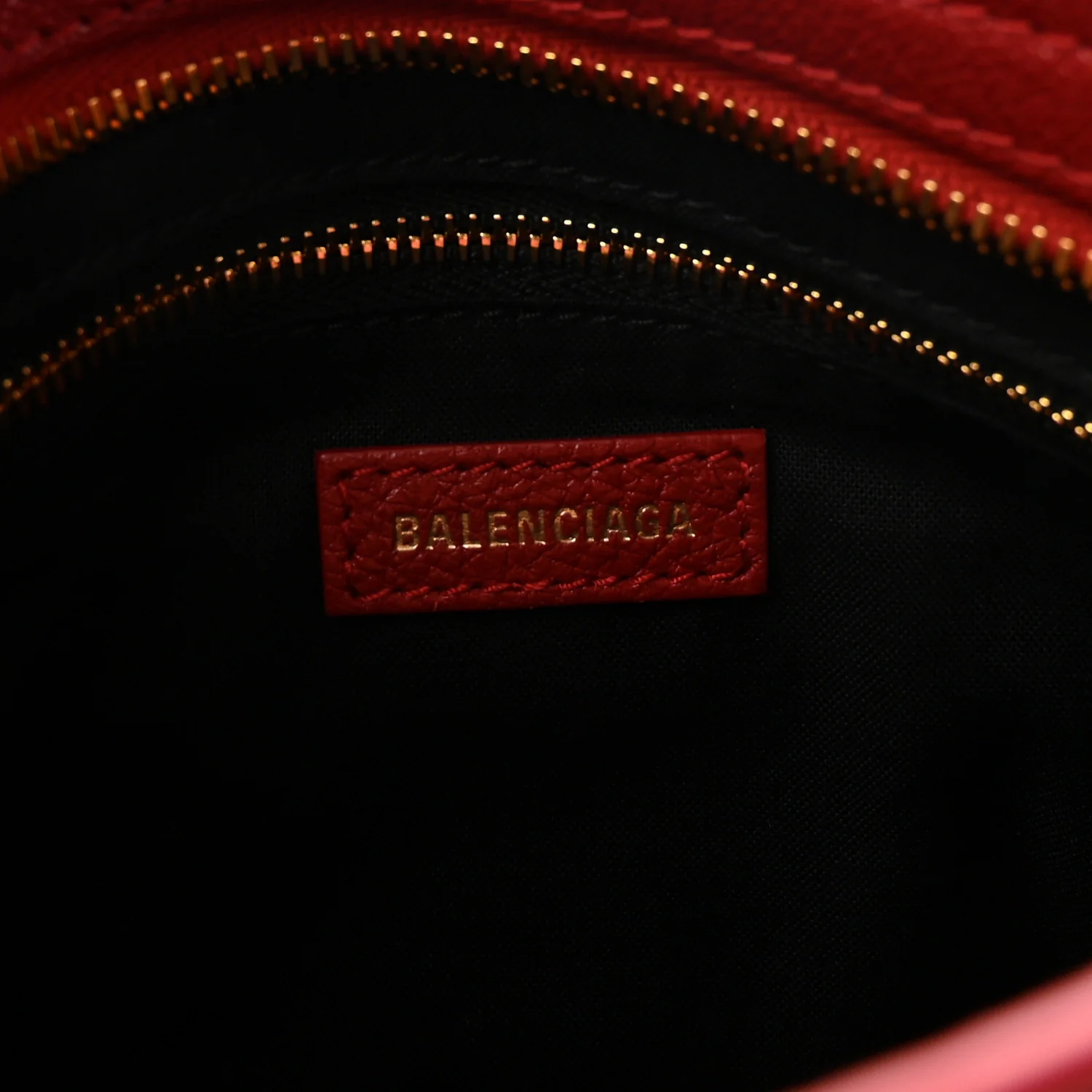 Chevre Gold Metallic Edge Hardware Mini City Rouge Groseille - Top Club
