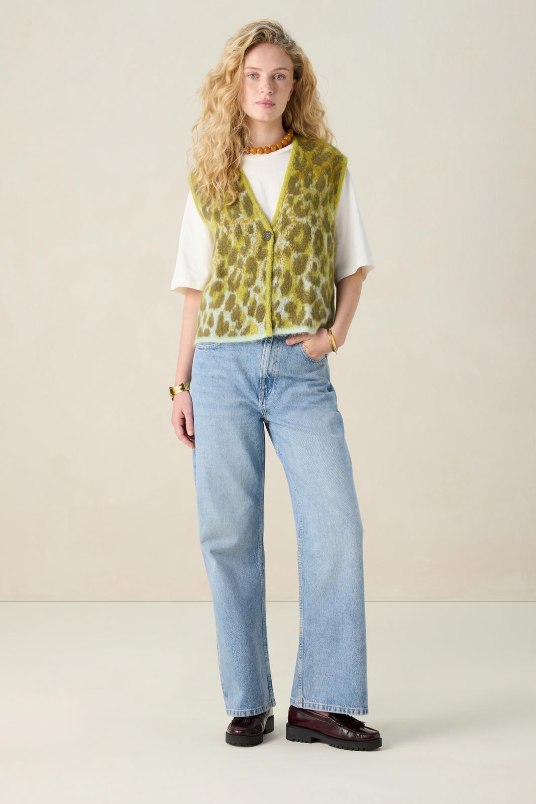Donkergroen vest met leopard print