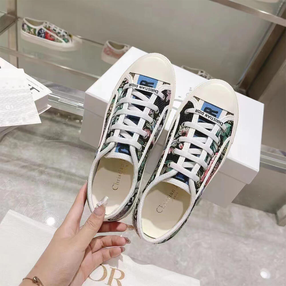 WALK N DIOR SNEAKER - Top Club