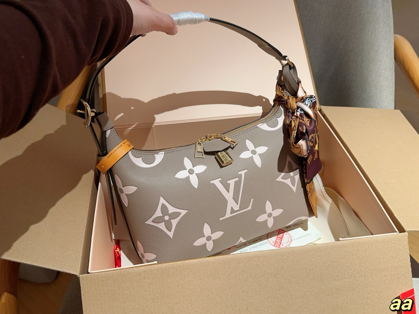 Louis new arrival hobo lock bag size:28*18*10 cm - Top Club