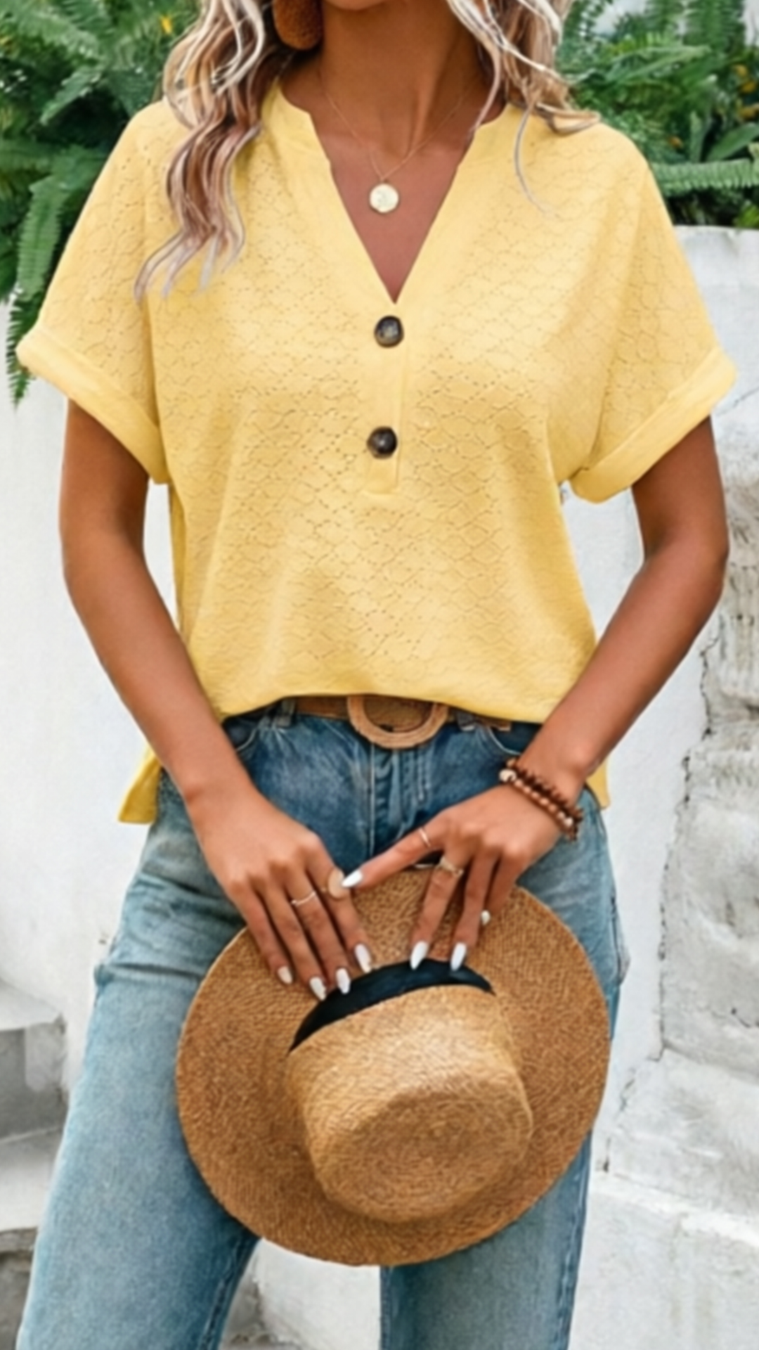 Women's V-Neck Hollow-Out Acrylic Top - Nordfashionstorm - Women's Clothing, Fashion for You - Nordfashionstorm.com