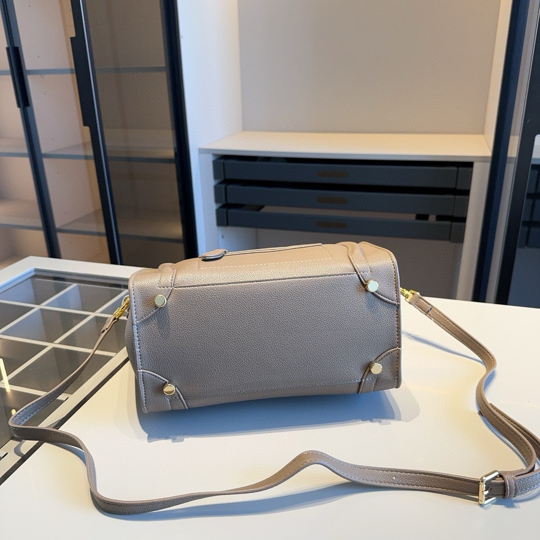 Ce new arrival tote bag size : 26 cm - Top Club