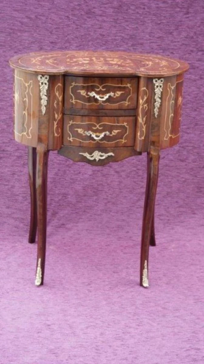 From the luxury furniture collection from Casa Padrino!