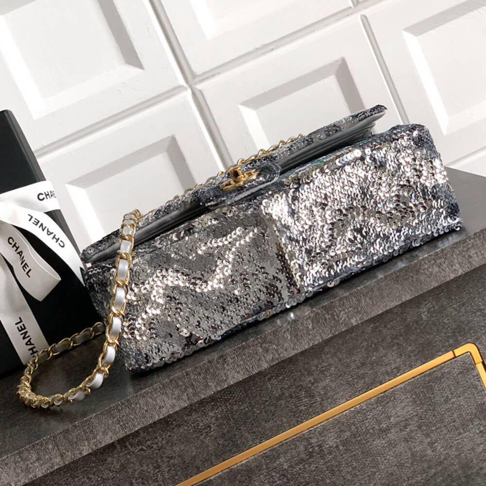 Chanel Classic 11.12 Handbag(high-end grade) - Top Club