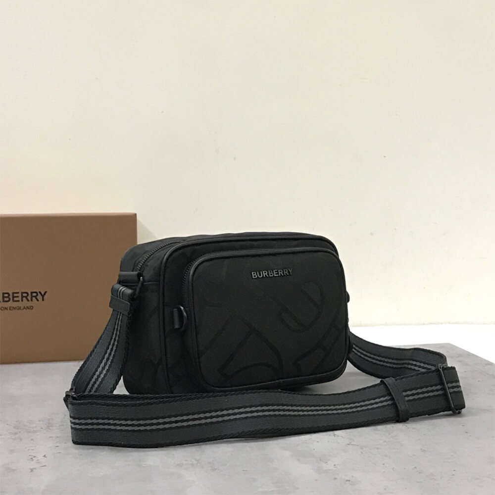 Burberry Paddy Bag - Top Club