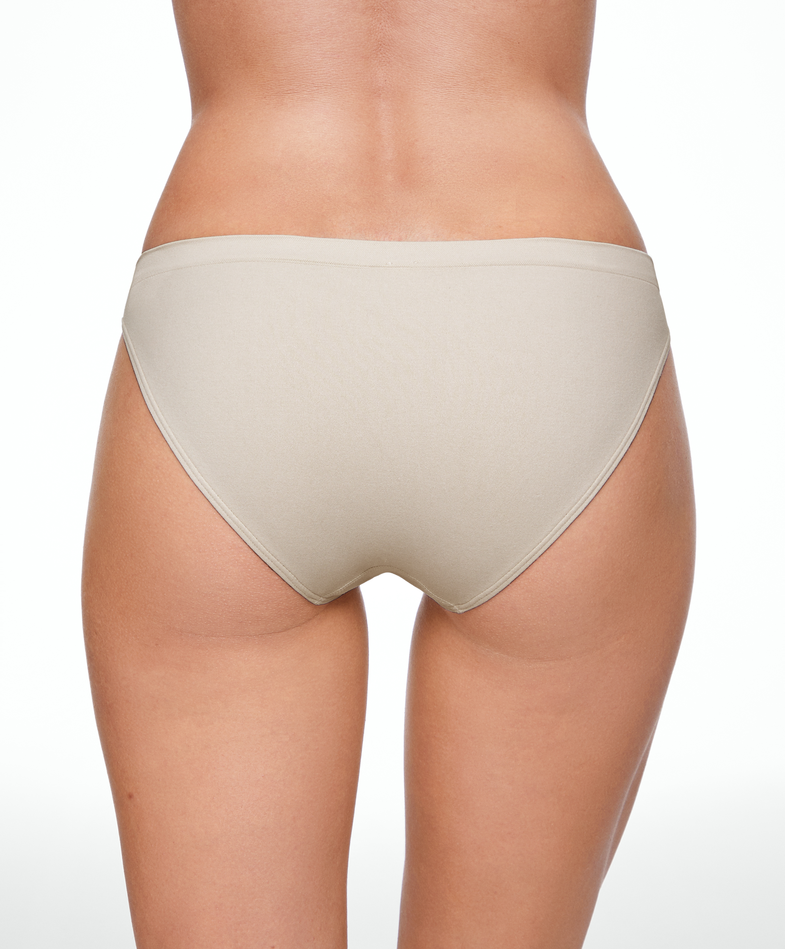 OYSHO 3 seamless soft-touch classic briefs