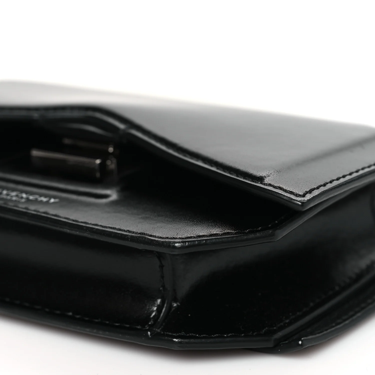 Calfskin Bow Cut Chain Wallet Black - Top Club