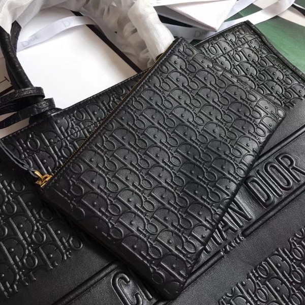 D Book Tote Bag In Black Oblique Embossed Calfskin - Top Club