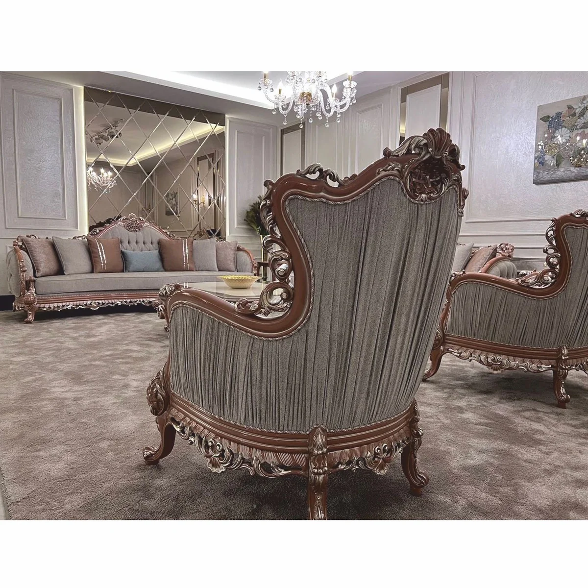 Dimensions of the armchairs: 97 x 90 x H. 115 cm