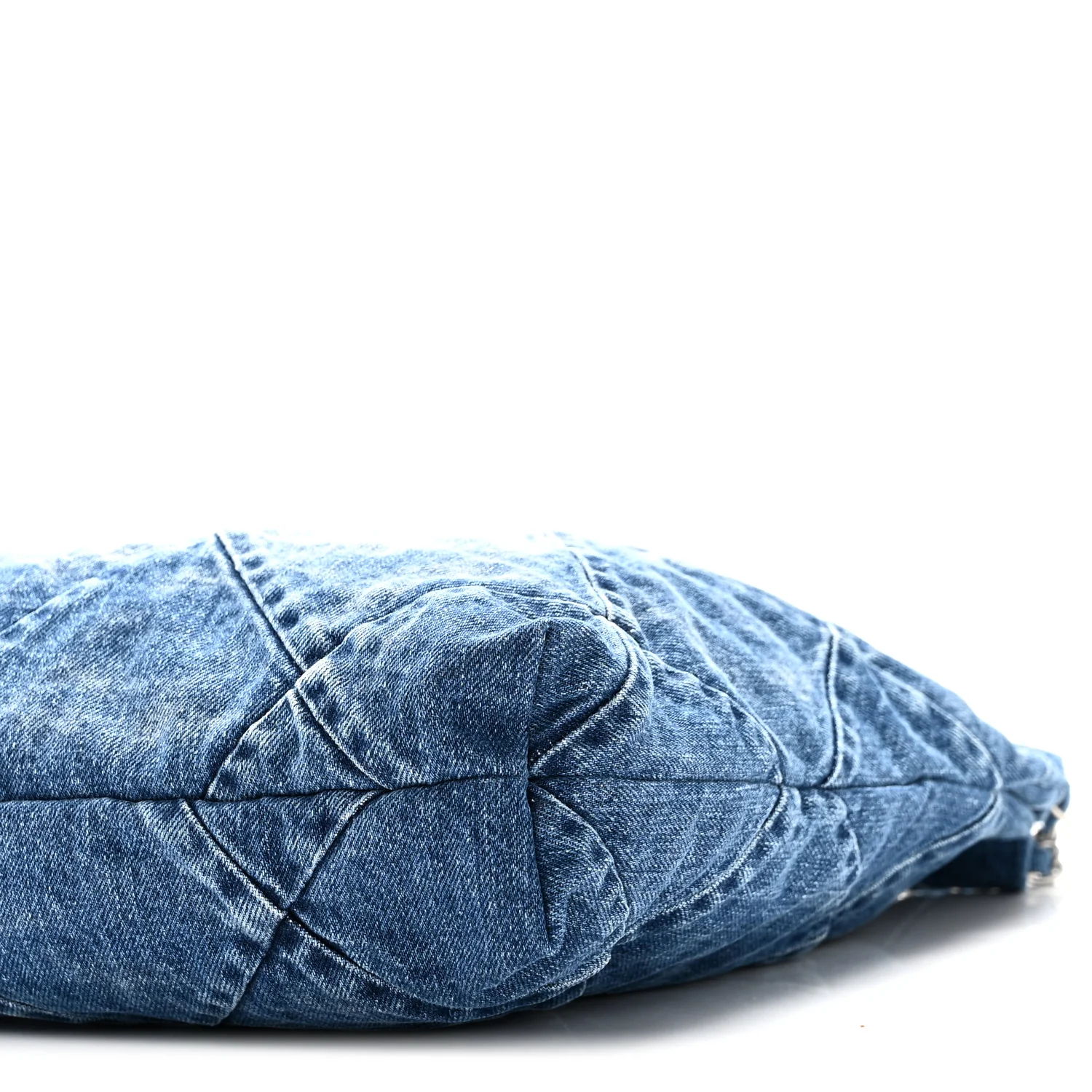 Denim Quilted Chanel 22 Blue - Top Club