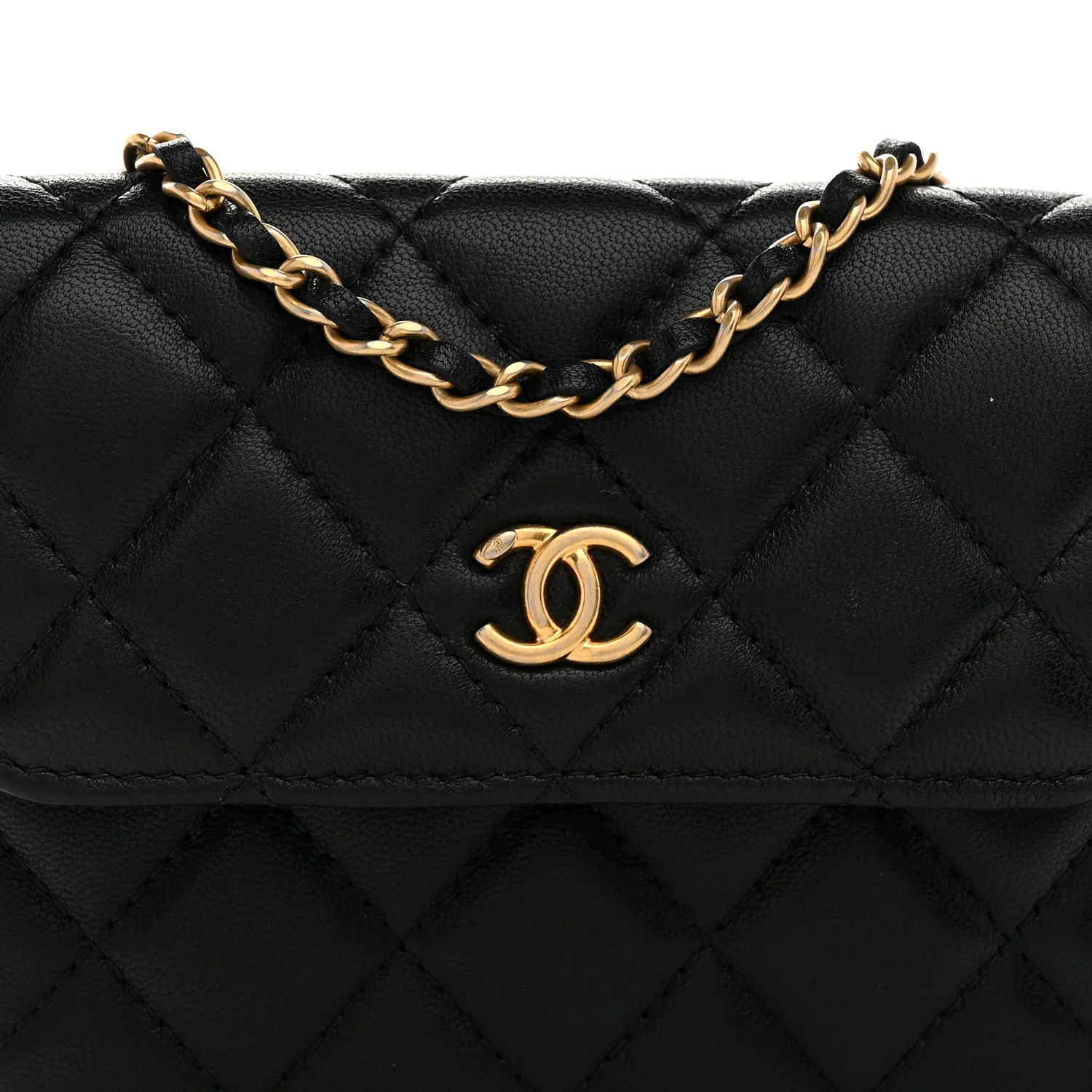 Lambskin Quilted Pearl Crush Clutch With Chain Black - Top Club