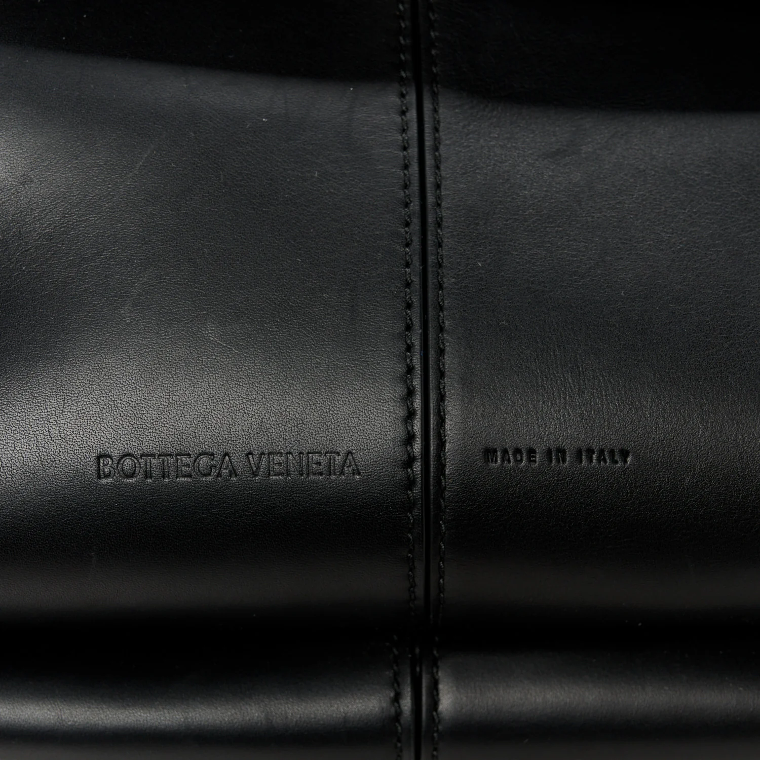 Calfskin Medium Falcon Shoulder Bag Black - Top Club