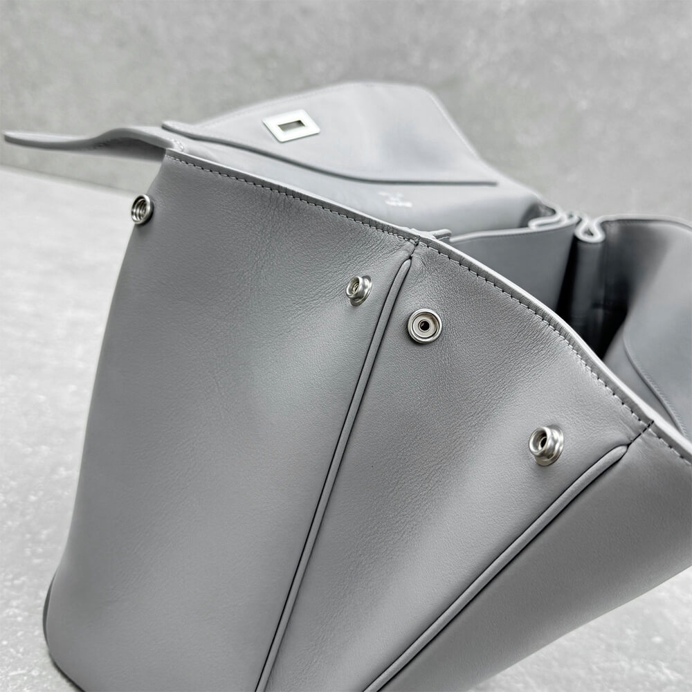 Balenciaga Women s Rodeo Handbag Medium(HIGH-END GRADE) - Top Club